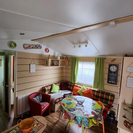 Mobil-home Pratique, Animaux Admis - 4 Pers. - Api-1-52-2963